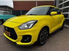 Suzuki Swift (2018) thumbnail 10