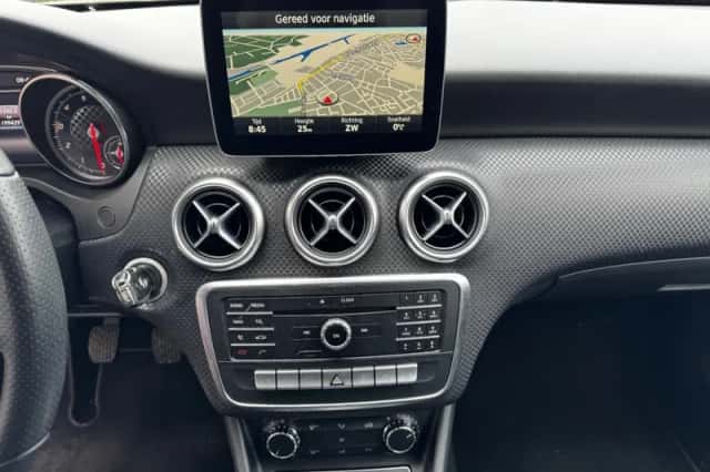 Mercedes-Benz A-Klasse (2016) thumbnail 18