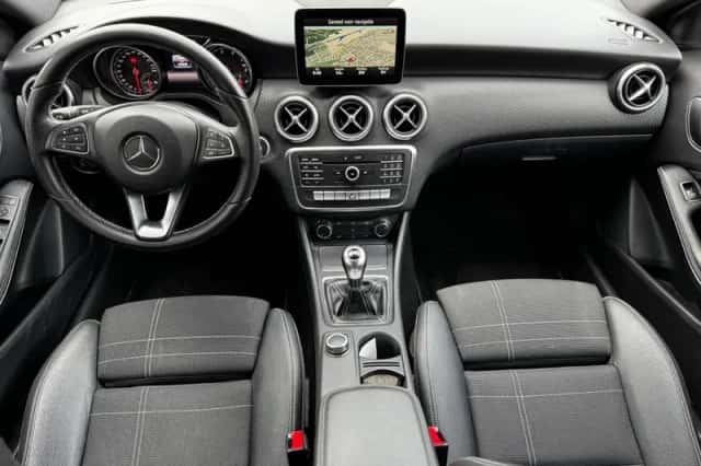 Mercedes-Benz A-Klasse (2016) thumbnail 23