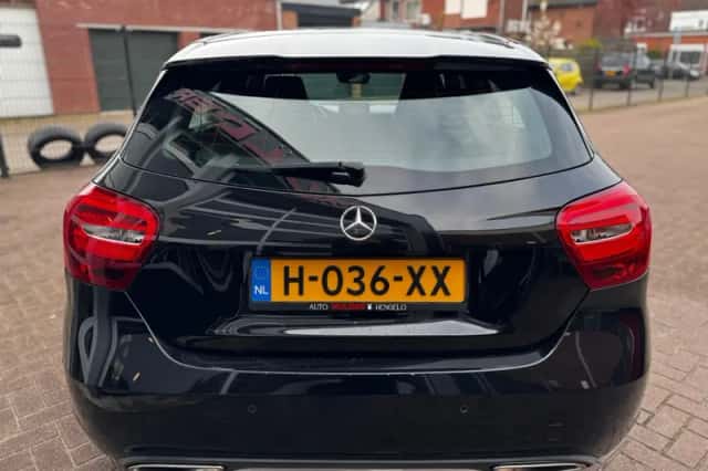 Mercedes-Benz A-Klasse (2016) thumbnail 5