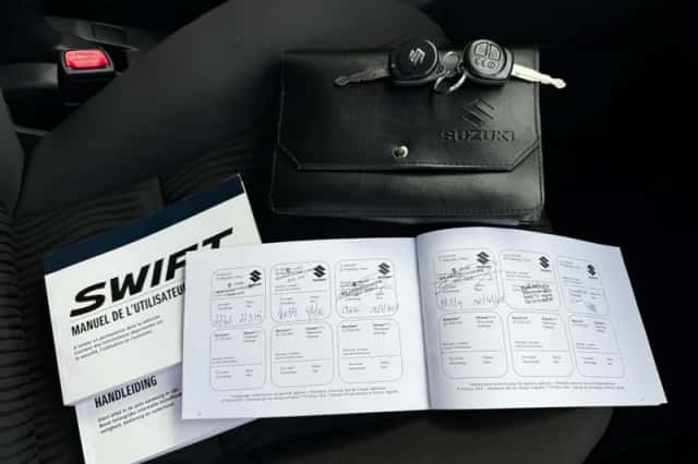Suzuki Swift (2011) thumbnail 37