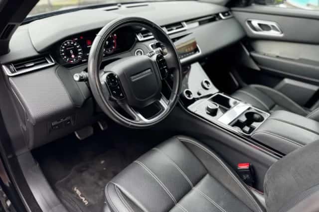 Land Rover Range Rover Velar (2017) thumbnail 17