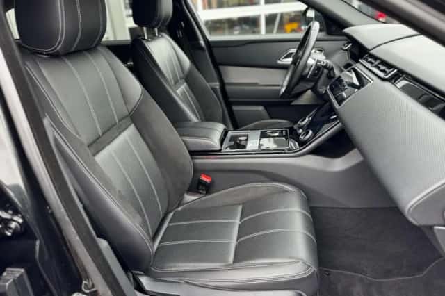Land Rover Range Rover Velar (2017) thumbnail 49