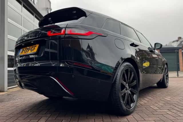 Land Rover Range Rover Velar (2017) thumbnail 6