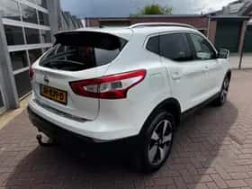 Nissan Qashqai (2016) thumbnail 5