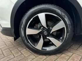 Nissan Qashqai (2016) thumbnail 41