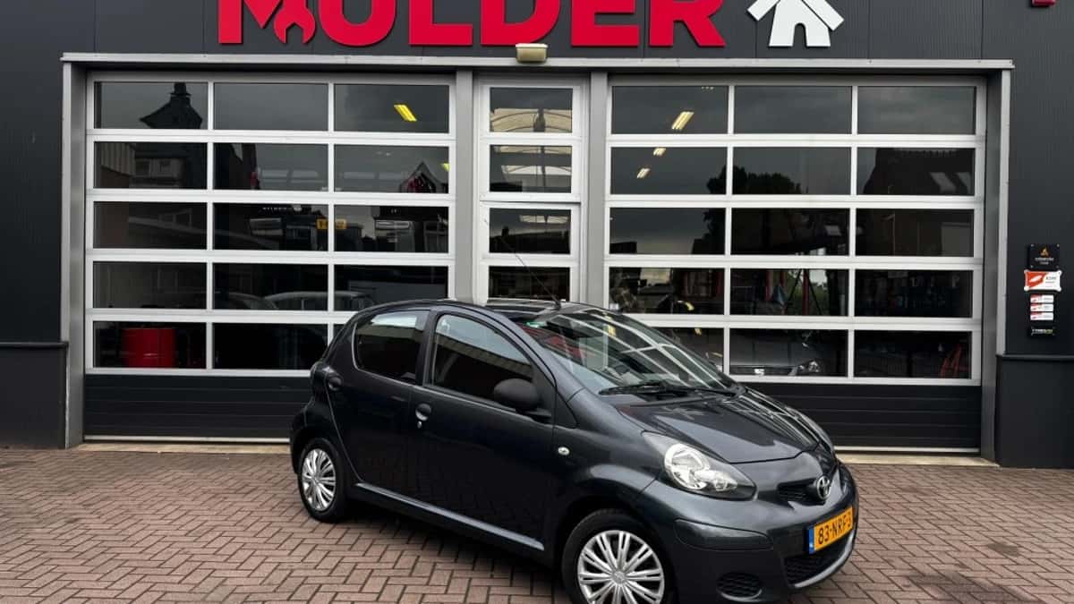 Toyota Aygo (2010) — foto 1