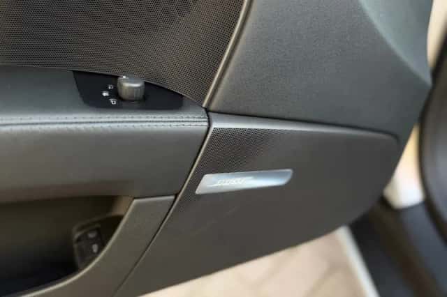 Audi TT (2009) thumbnail 27