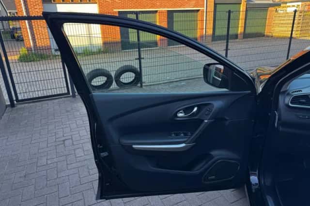 Renault Kadjar (2016) thumbnail 12