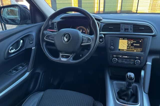Renault Kadjar (2016) thumbnail 16