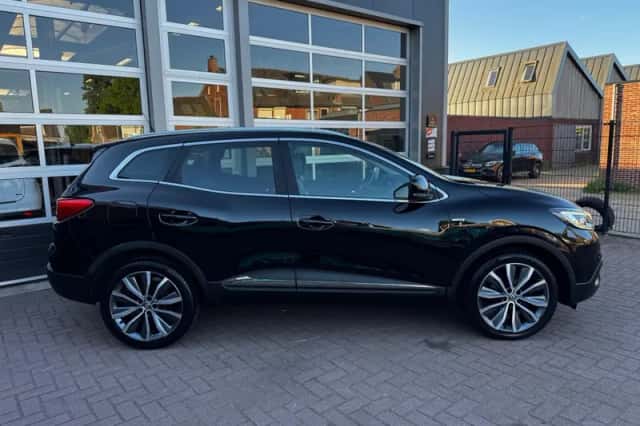 Renault Kadjar (2016) thumbnail 4