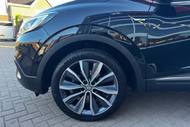 Renault Kadjar (2016) thumbnail 36