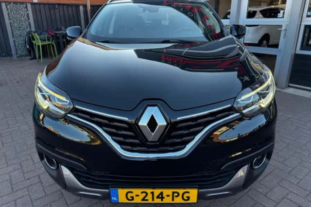 Renault Kadjar (2016) thumbnail 10