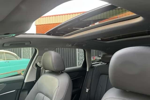 Audi A6 (2020) thumbnail 25
