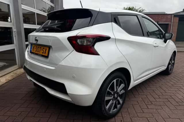 Nissan Micra (2017) thumbnail 5