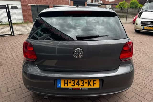 Volkswagen Polo (2010) thumbnail 5
