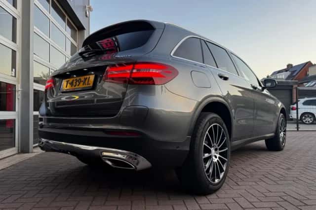 Mercedes-Benz GLC-Klasse (2016) thumbnail 6