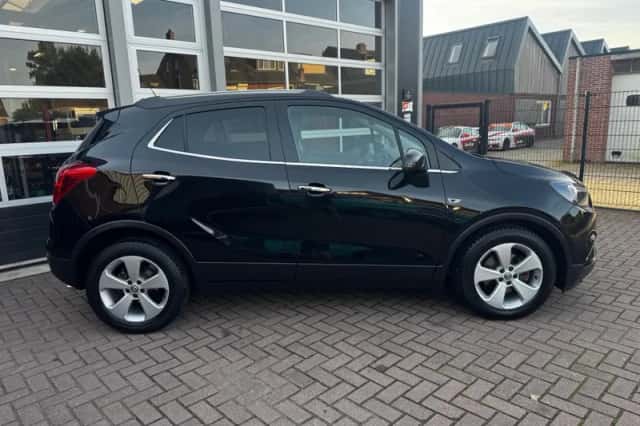 Opel Mokka (2017) thumbnail 3