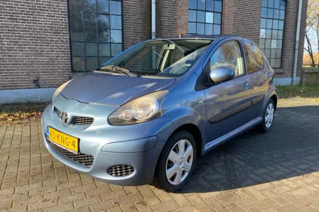 Toyota Aygo (0) thumbnail 2