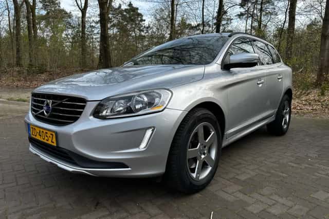 Volvo XC (2014) thumbnail 4