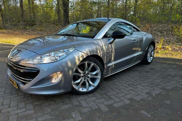 Peugeot RCZ (0) thumbnail 1