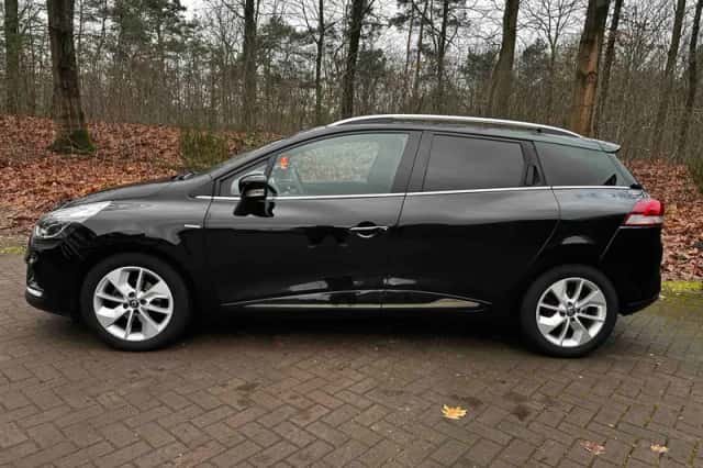 Renault Clio (2018) thumbnail 4