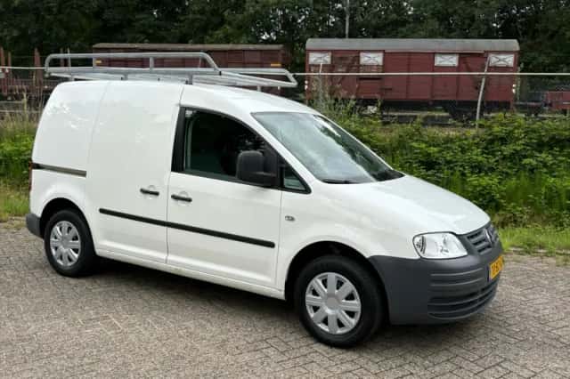 Volkwagen Caddy (2006) thumbnail 1
