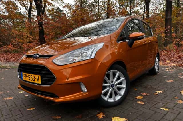 Ford B-Max (2017) thumbnail 4