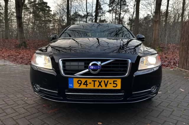 Volvo S80 (2012) thumbnail 3