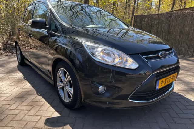Ford C-Max (2014) thumbnail 3