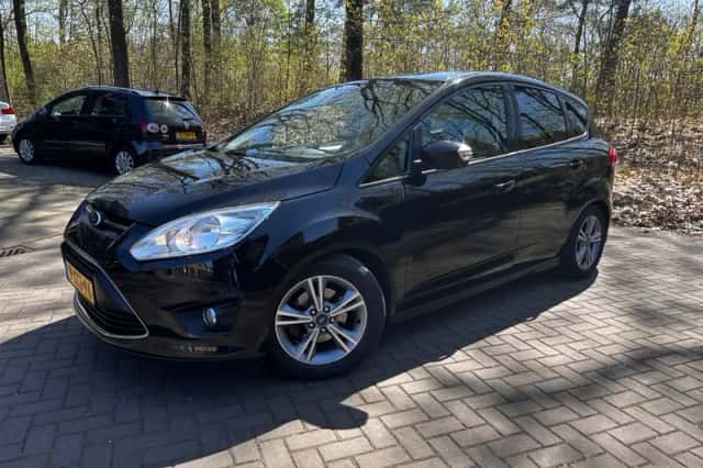 Ford C-Max (2014) thumbnail 2
