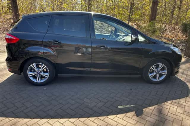 Ford C-Max (2014) thumbnail 4