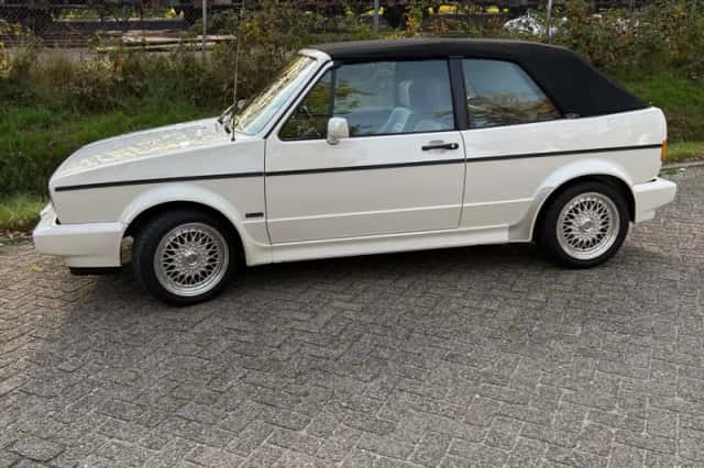 Volkwagen Golf (1991) thumbnail 2
