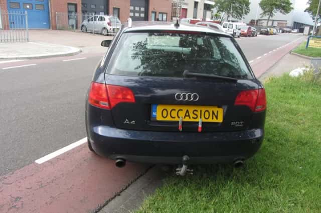 Audi A4 (2006) thumbnail 5