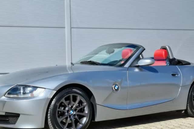 BMW Z4 (2006) thumbnail 1