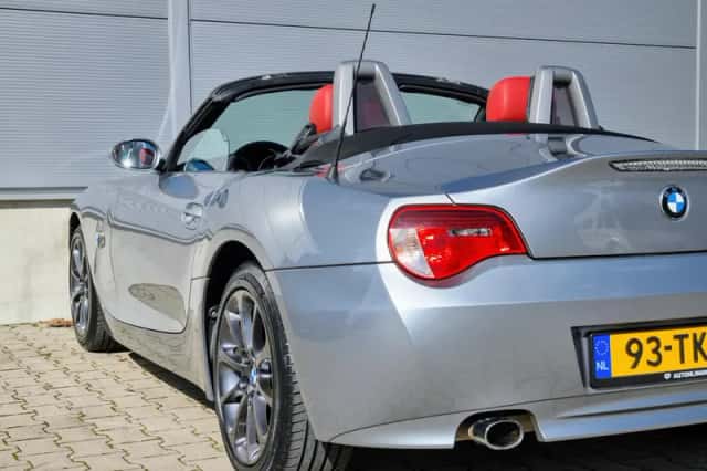 BMW Z4 (2006) thumbnail 4