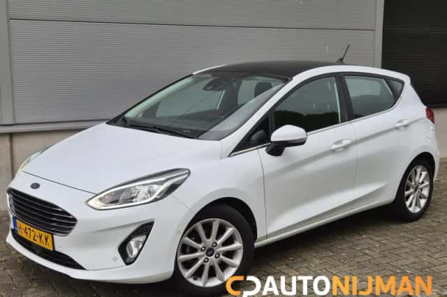 Ford Fiesta (2020) thumbnail 2