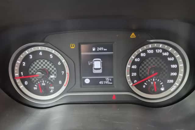 Hyundai i10 (2023) thumbnail 6