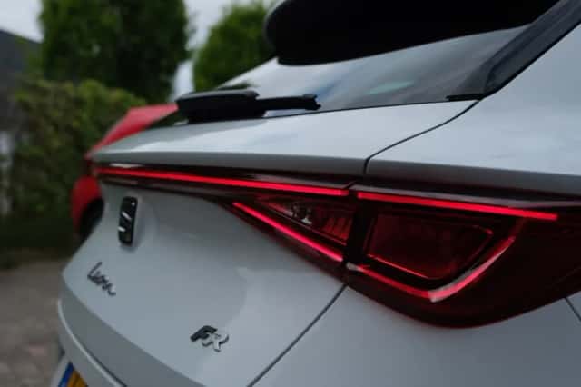 SEAT Leon (2021) thumbnail 6