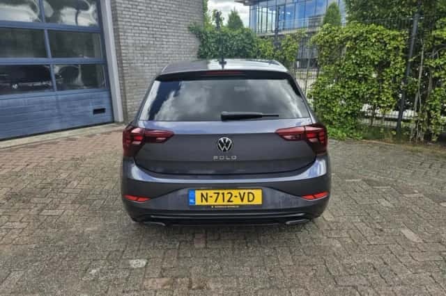 Volkswagen Polo (2022) thumbnail 4