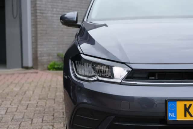 Volkswagen Polo (2023) thumbnail 5