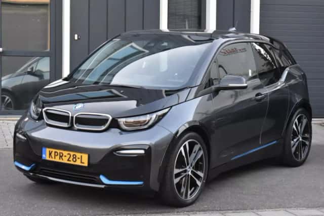 BMW i3 (2022) thumbnail 4