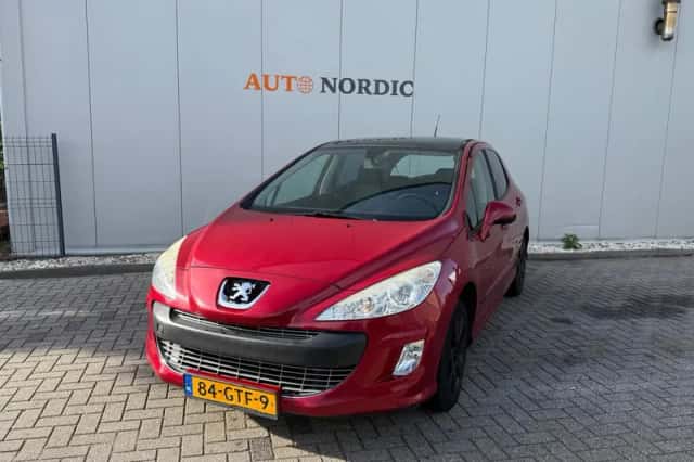 Peugeot 308 (2008) thumbnail 1