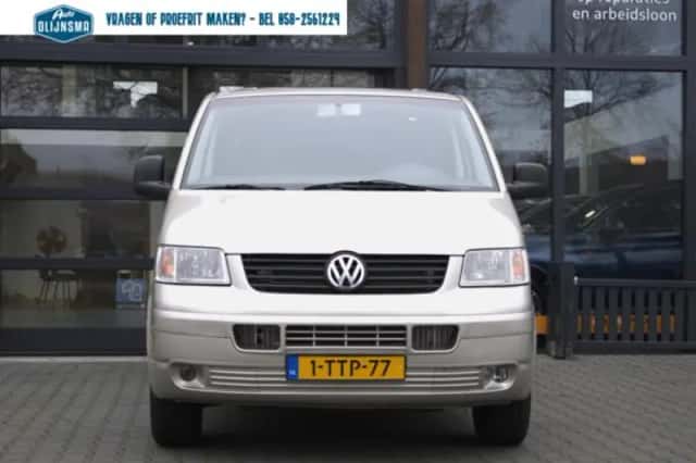 Volkswagen Transporter (2003) thumbnail 5