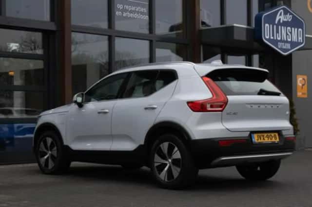Volvo XC40 (2021) thumbnail 6