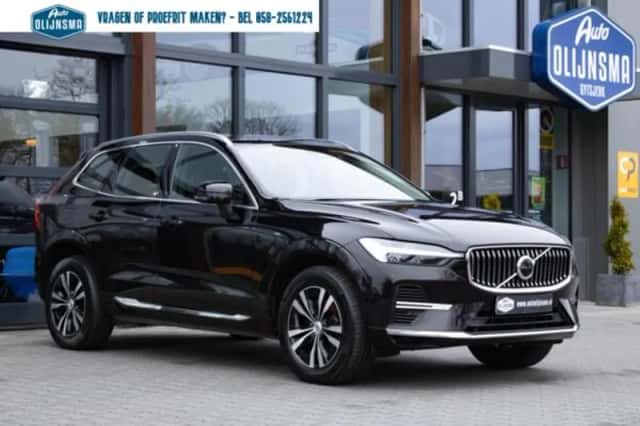 Volvo XC60 (2023) thumbnail 5