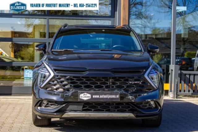 Kia Sportage (2022) thumbnail 3