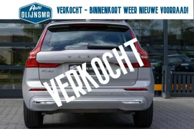 Volvo XC60 (2022) thumbnail 5