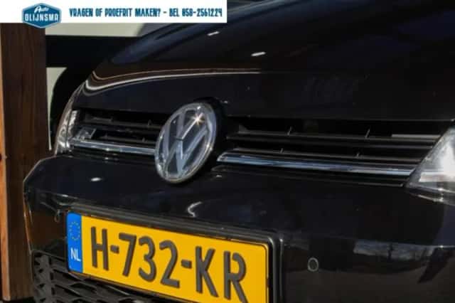 Volkswagen Golf (2020) thumbnail 5