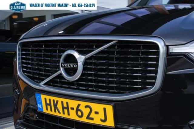 Volvo XC60 (2025) thumbnail 5